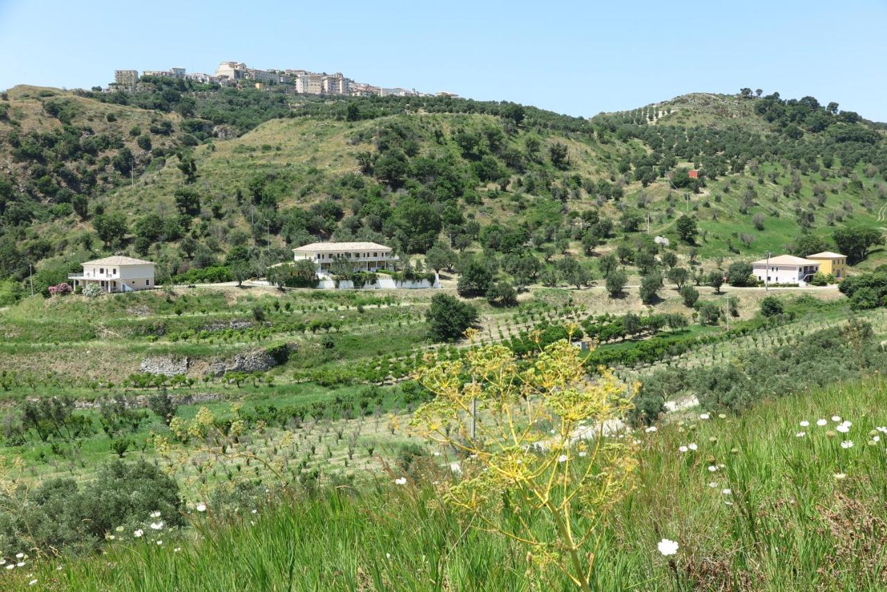 Tenuta Agrituristica Castellesi Squillace Buitenkant foto