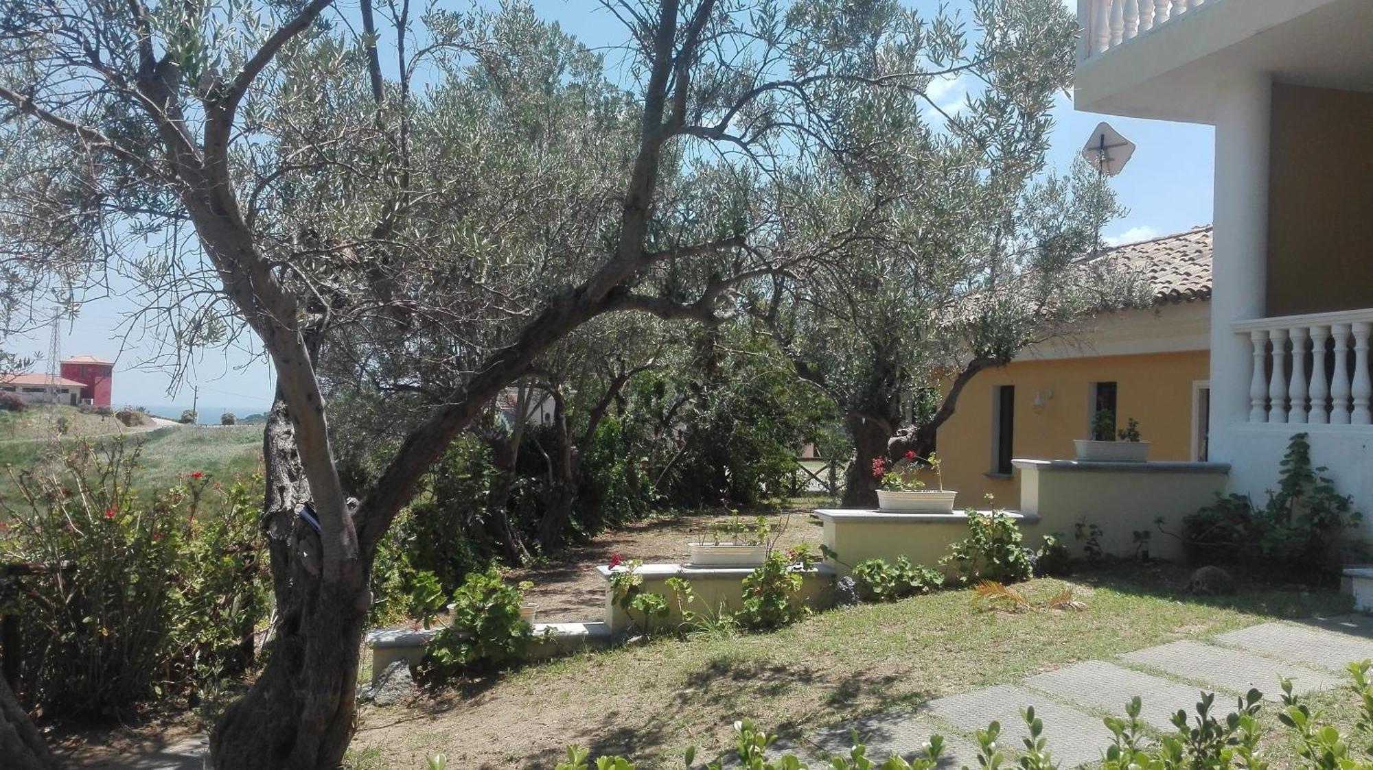 Tenuta Agrituristica Castellesi Squillace Buitenkant foto